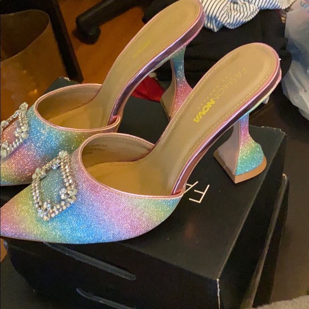 Never worn fashion nova bling heels